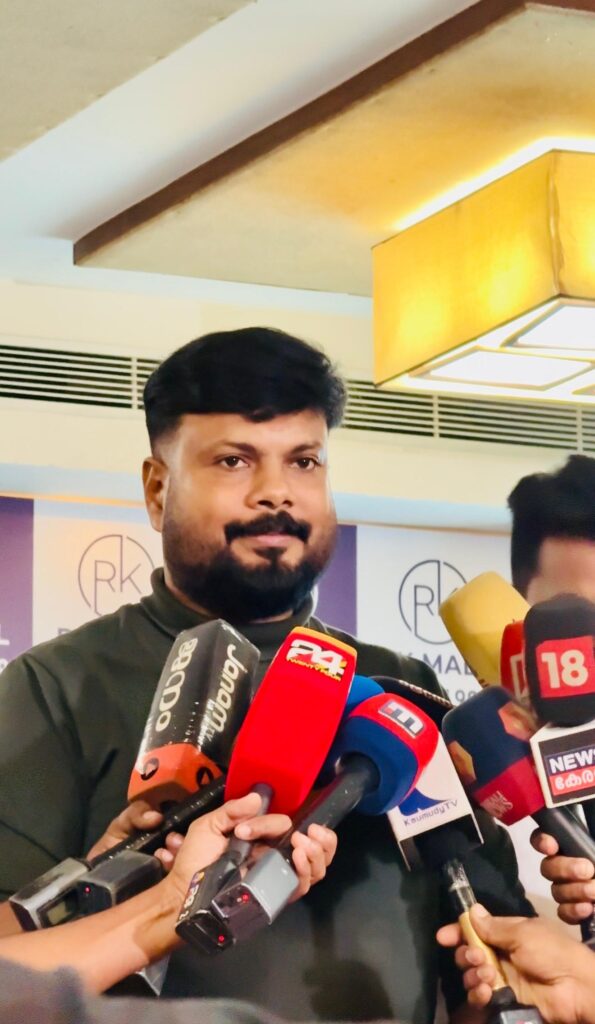 RK Wedding Mall MD Navas Image